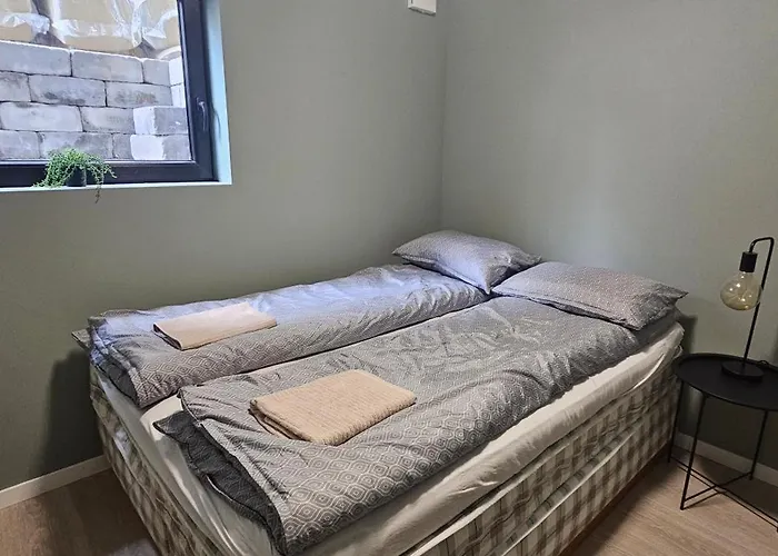 Apartament Moderne 2 Roms Leilighet Med Gratis Parkering Naer Sentrum *